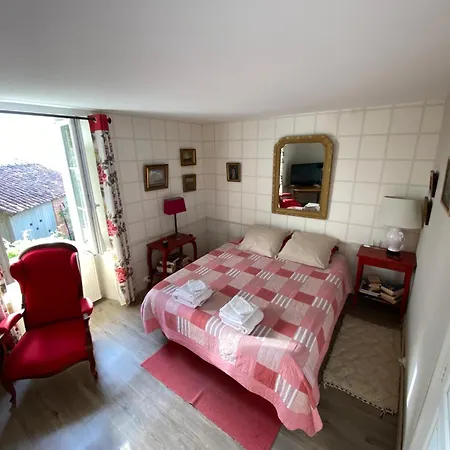 La Lezardiere Bed & Breakfast La Rochefoucauld